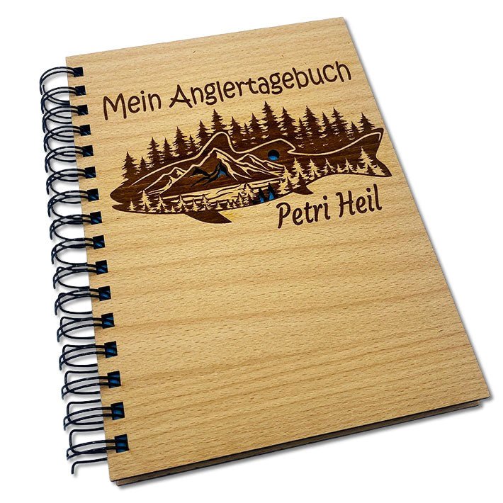 Fischertagebuch aus Holz mit Gravur Petri Heil