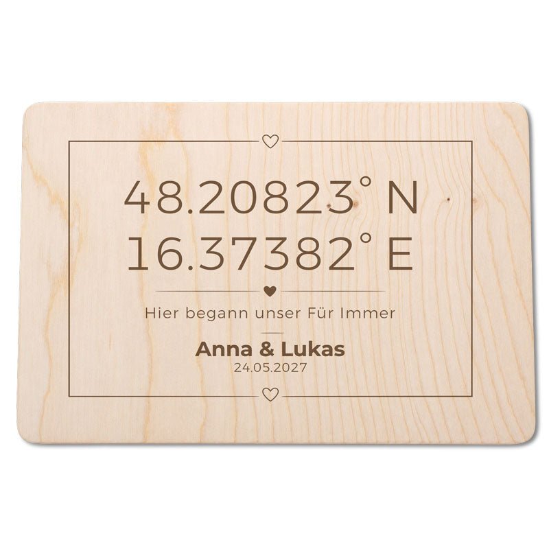 Holz Geschenkebox zur Hochzeit mit individuellen Koordinaten