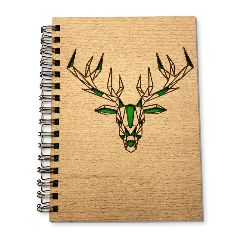 Holznotizbuch mit elegantem Hirsch-Motiv auf dem Einband
