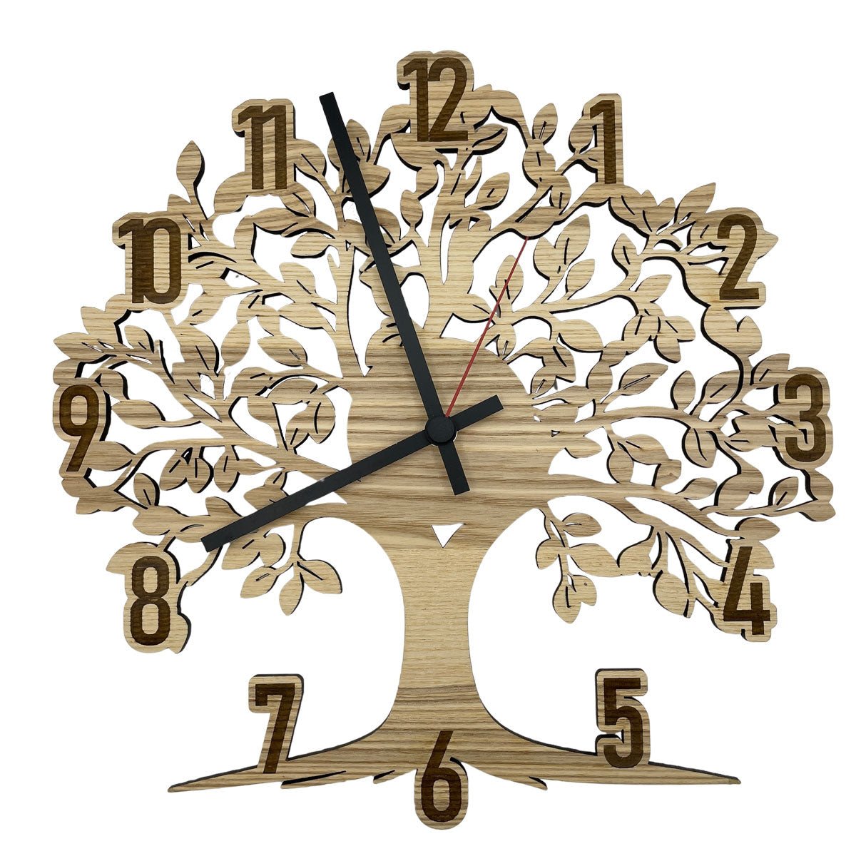 Wanduhr aus Holz "Lebensbaum" – handgefertigt mit gravierten Ziffern, naturbelassen, stilles Uhrwerk. Uhren für Zuhause
