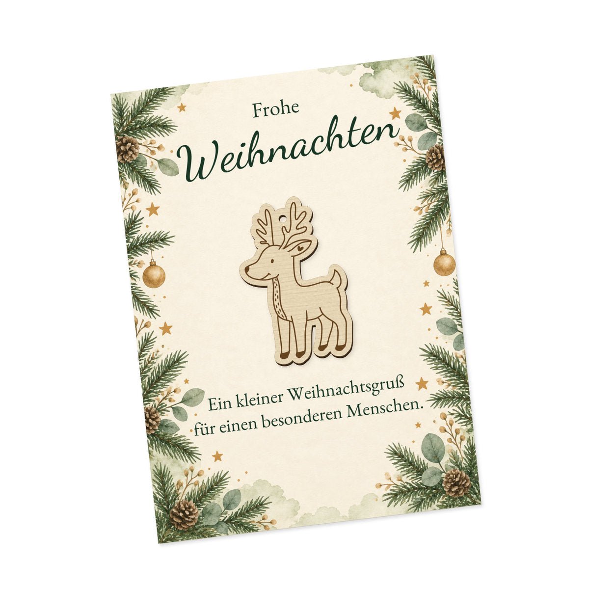 Stehendes Rentier mit Geweih und Halsband zwischen Tannenzweigen und goldfarbenen Sternen