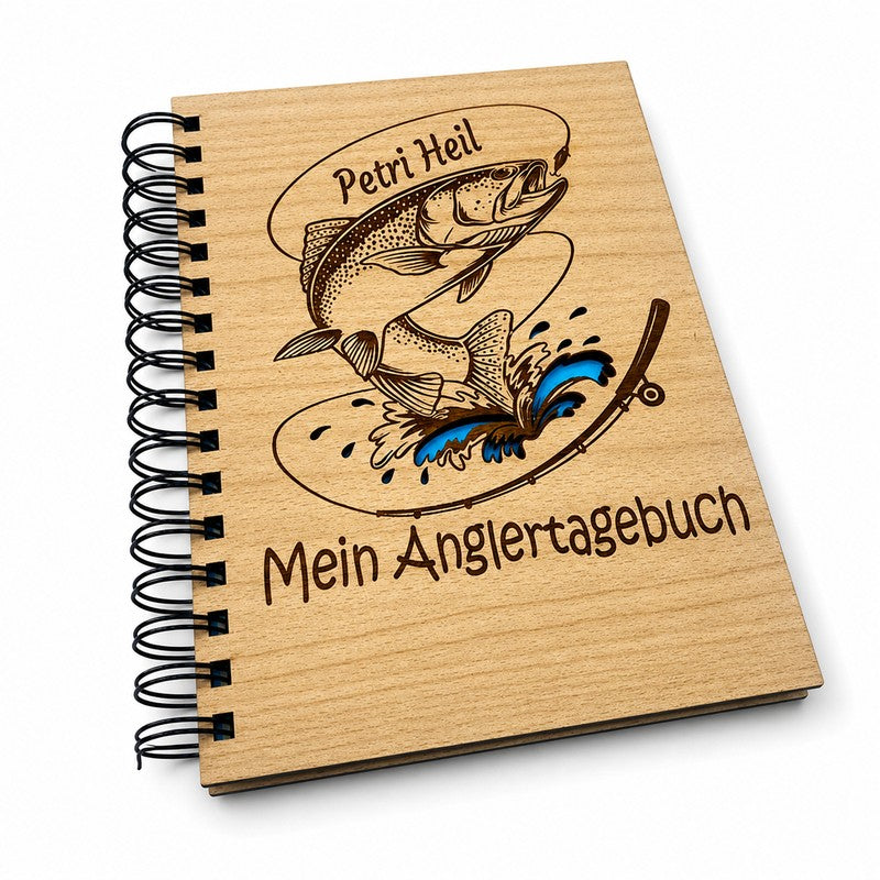 Fischertagebuch aus Holz mit Forelle Motiv