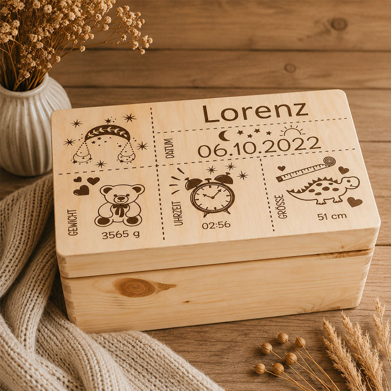Baby-Erinnerungsbox aus Holz mit individueller Gravur - Jetzt Holzbox mit Gravur gestalten