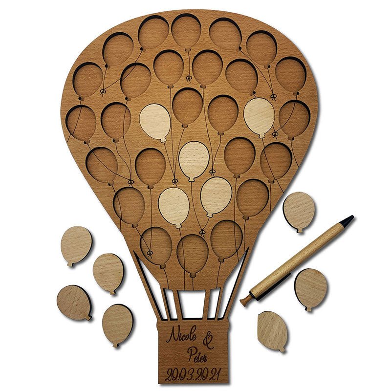 Alternatives Hochzeitsgästebuch aus Holz mit beschriftbaren Holzballons