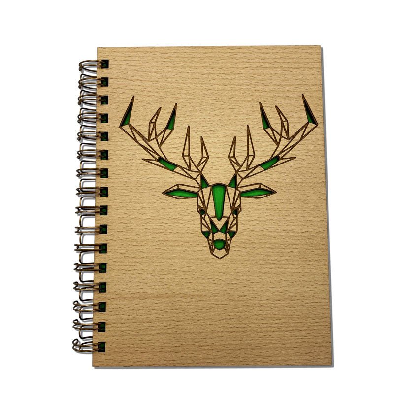 Holznotizbuch mit elegantem Hirsch-Motiv auf dem Einband