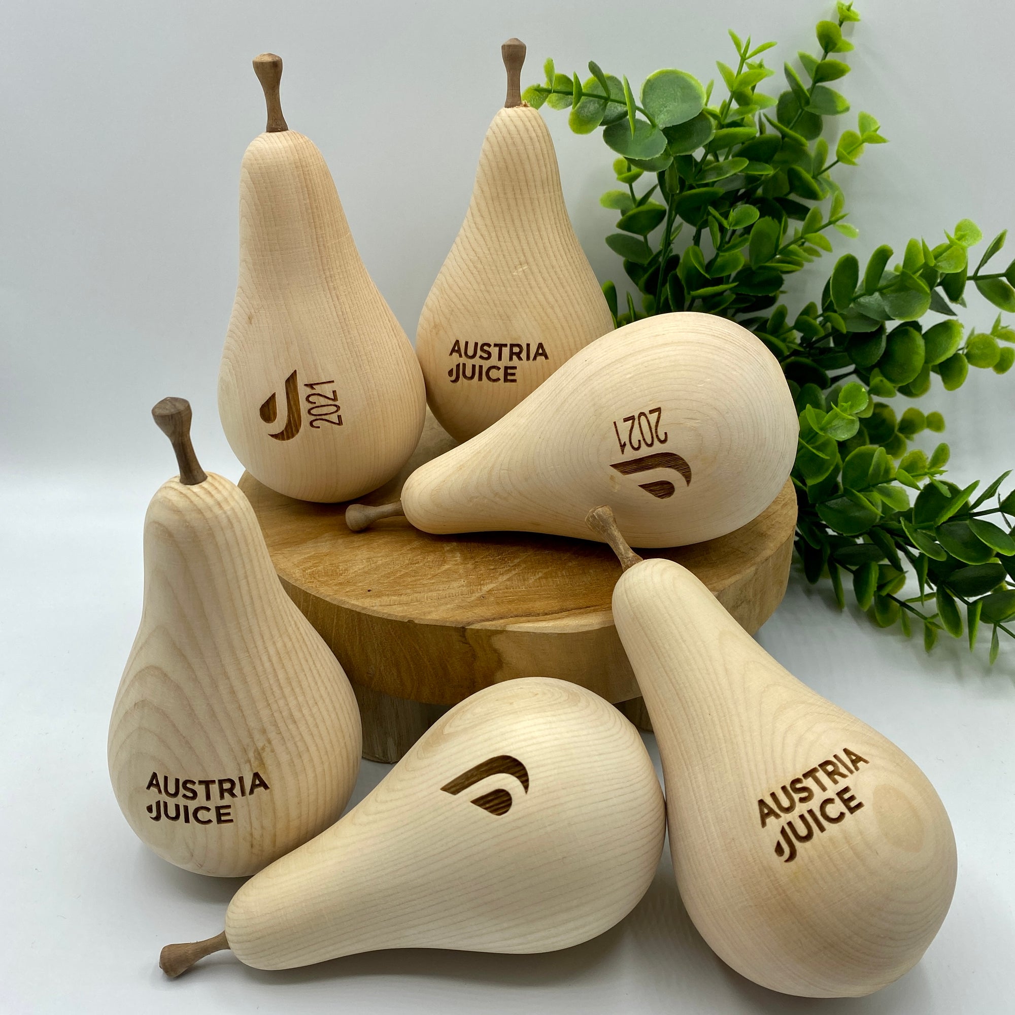 Birnen aus Zirbenholz