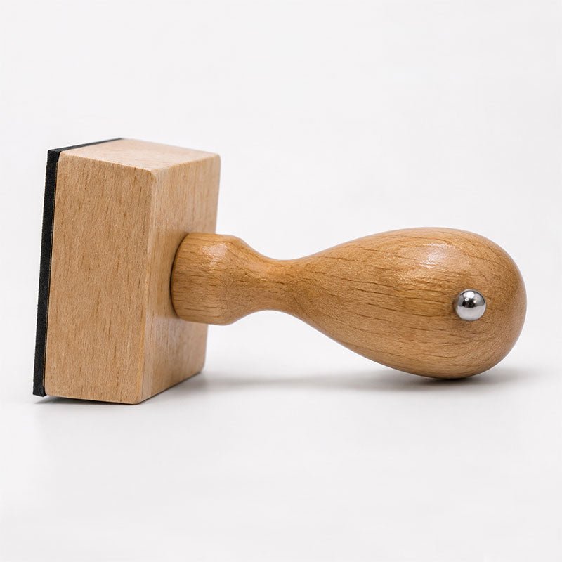 Eckiger Stempel mit Holzgriff, Holzstempel machen lassen bei Wurmis-Holzdeko - personalisierte Stempel aus Holz