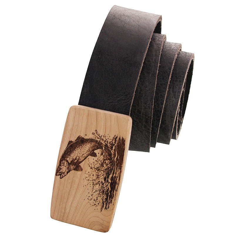 Ledergürtel mit Holzschnalle – Forelle - Wurmis - Holzdeko